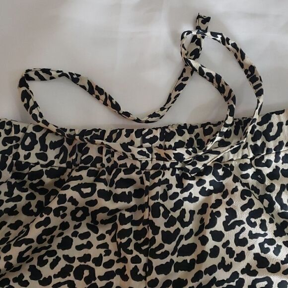 SHEIN Leopard Elastic Shorts - Picture 8 of 9